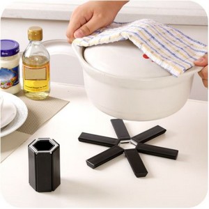 Foldable Anti-Hot Insulation Pad Pot Holder - Kitchen Mat Table Placemat - Heat Resistant Pads for Kitchen
